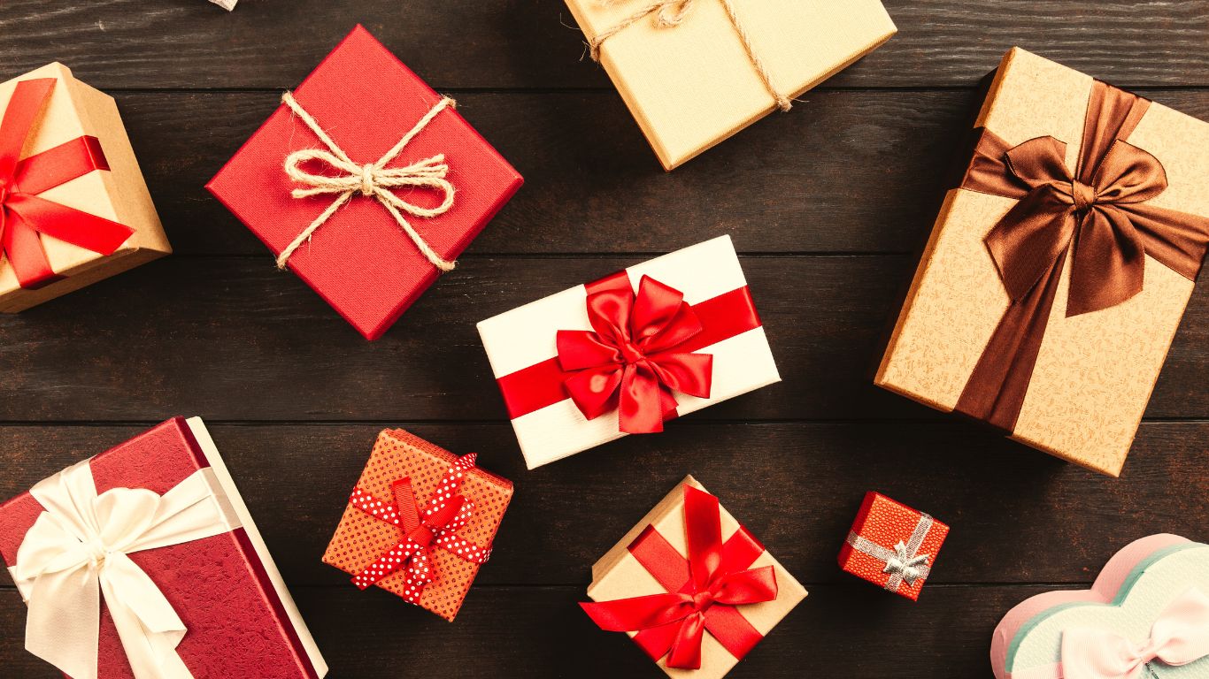 Gift-production-and-Distribution